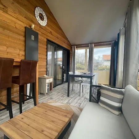 Chalet Cosy Proche