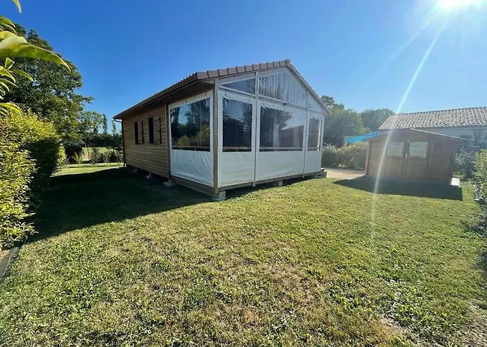 Chalet Cosy Proche Chalet Vandre