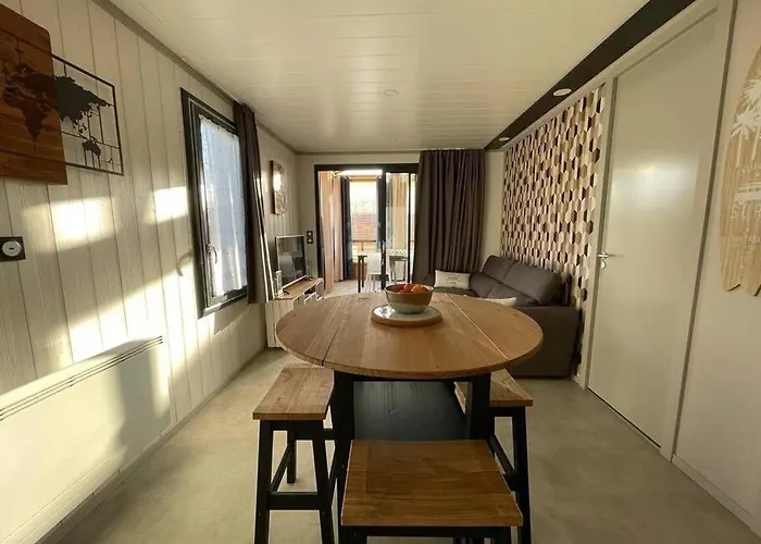 Chalet Cosy Proche Chalet *